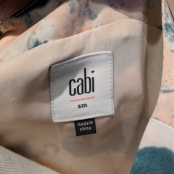 CABI Bundle Of 2 Sleevess Blouses Size Small - Tie Dye And Green - Picture 3 of 6